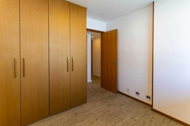 Apartamento à venda com 4 quartos, 139m² - Foto 10