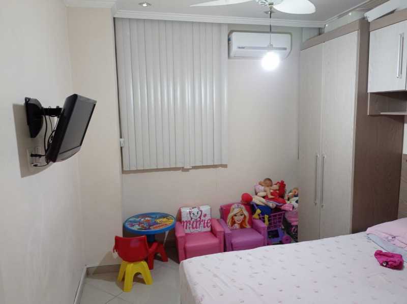 Casa de Condomínio à venda com 3 quartos, 210m² - Foto 12