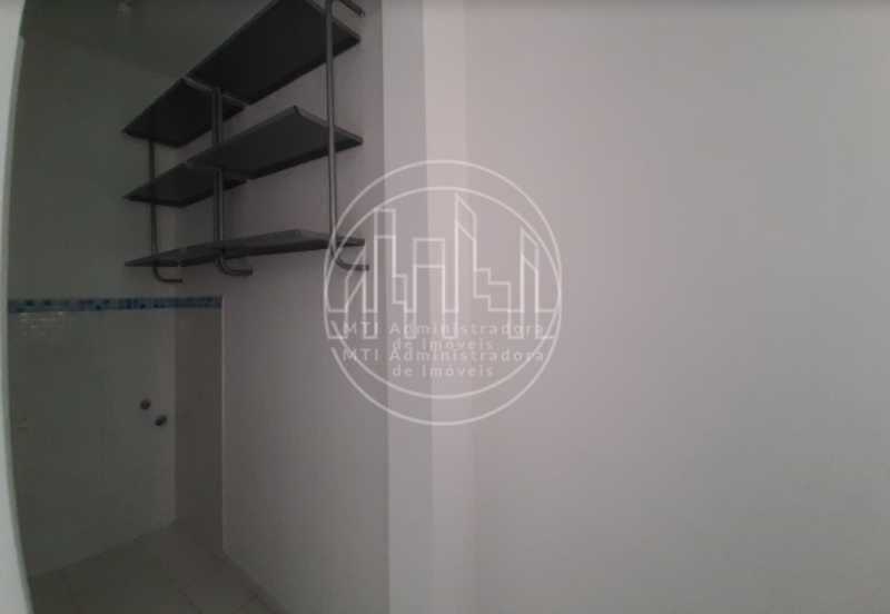 Apartamento para alugar com 2 quartos, 65m² - Foto 26