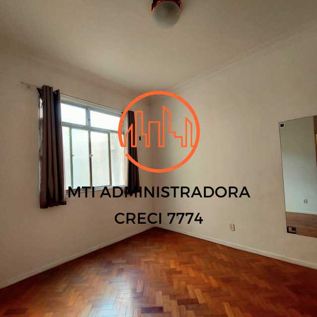 Apartamento para alugar com 2 quartos, 65m² - Foto 13