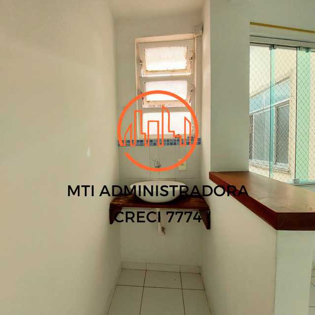 Apartamento para alugar com 2 quartos, 65m² - Foto 24