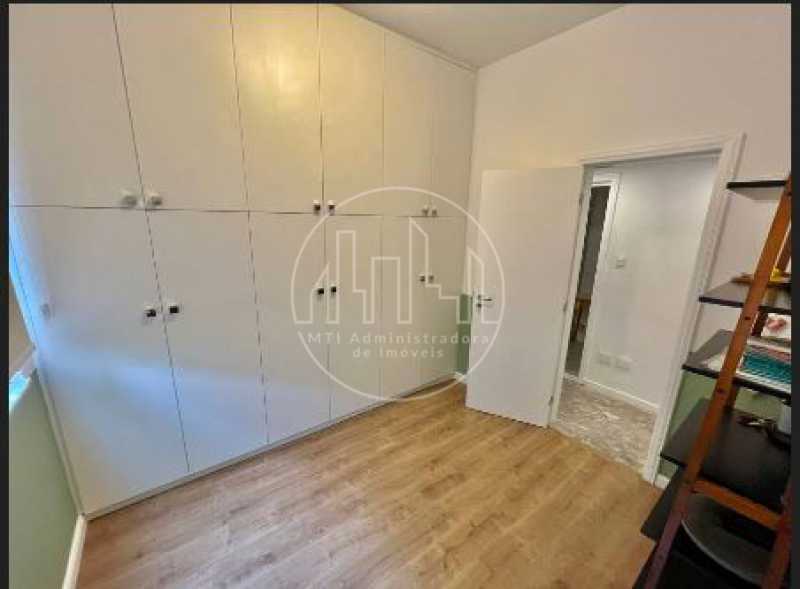 Apartamento à venda com 3 quartos, 86m² - Foto 14