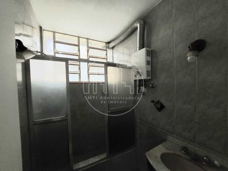 Apartamento à venda com 3 quartos, 135m² - Foto 9