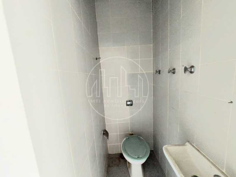 Apartamento à venda com 3 quartos, 135m² - Foto 24