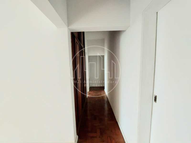 Apartamento à venda com 3 quartos, 135m² - Foto 10