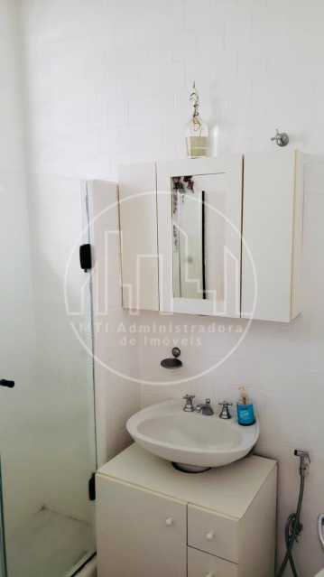 Apartamento à venda com 1 quarto, 43m² - Foto 13