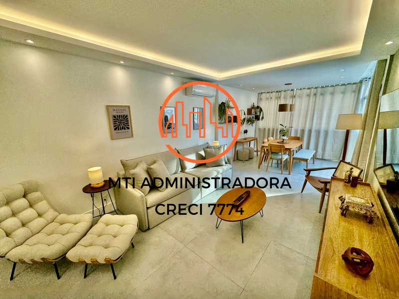 Apartamento à venda com 3 quartos, 115m² - Foto 3