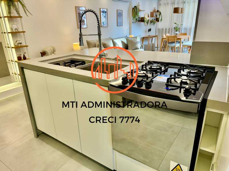 Apartamento à venda com 3 quartos, 115m² - Foto 24