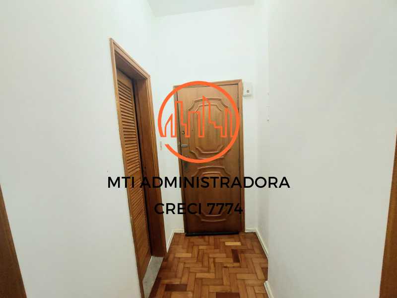 Conjunto Comercial-Sala para alugar com 1 quarto, 30m² - Foto 2