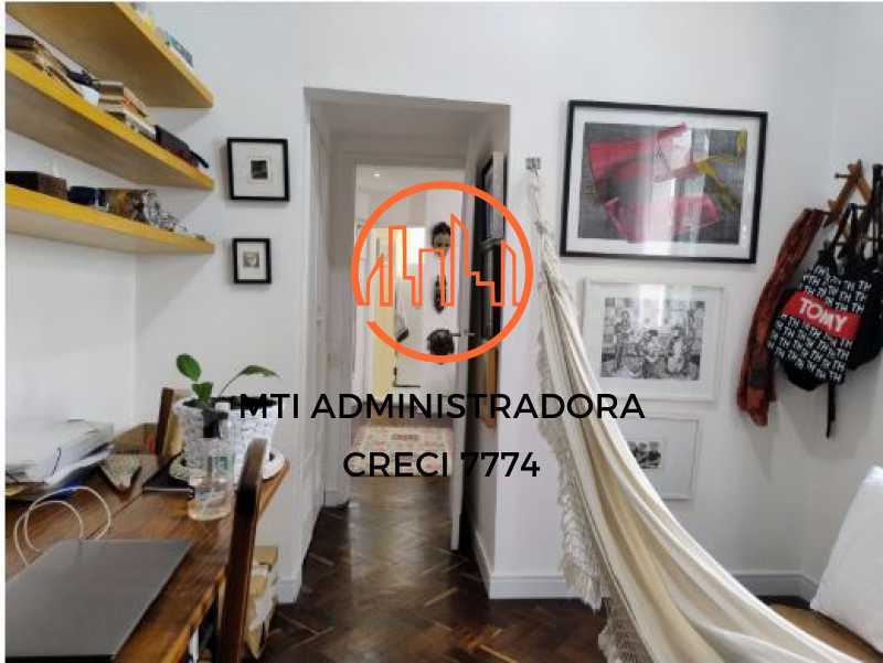 Apartamento à venda com 2 quartos, 70m² - Foto 10