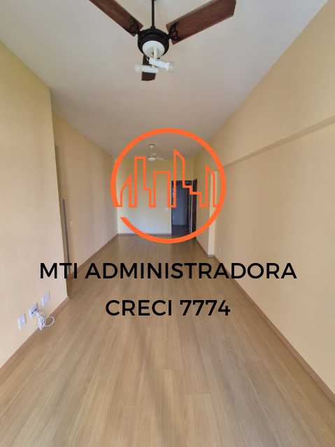 Apartamento à venda com 3 quartos, 91m² - Foto 3