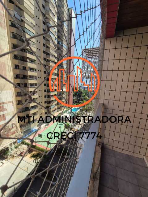 Apartamento à venda com 3 quartos, 91m² - Foto 5