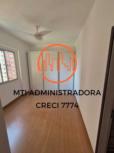 Apartamento à venda com 3 quartos, 91m² - Foto 10