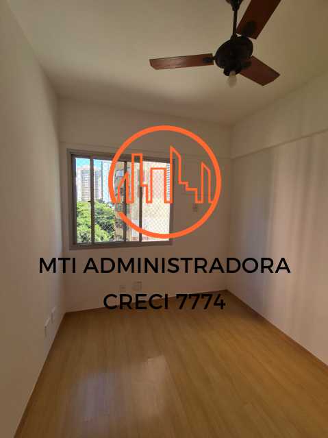 Apartamento à venda com 3 quartos, 91m² - Foto 7