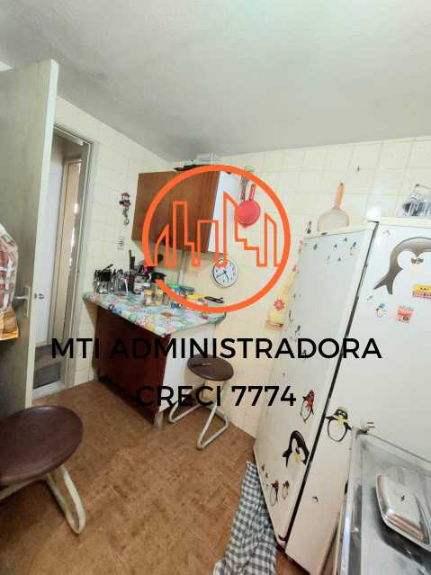 Apartamento à venda com 2 quartos, 50m² - Foto 17