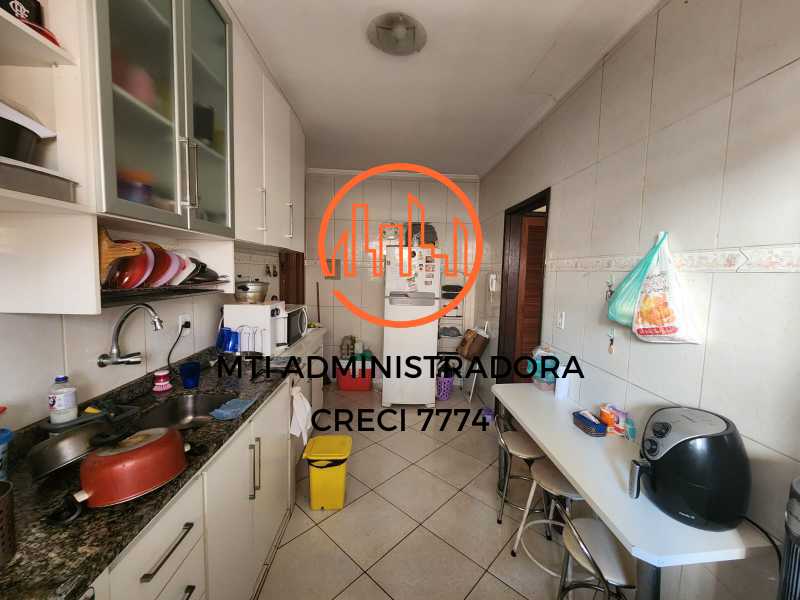 Casa de Vila à venda com 3 quartos, 141m² - Foto 6