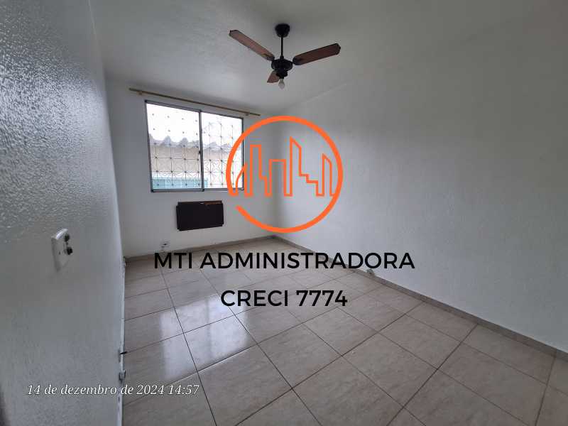 Apartamento à venda com 2 quartos, 61m² - Foto 12