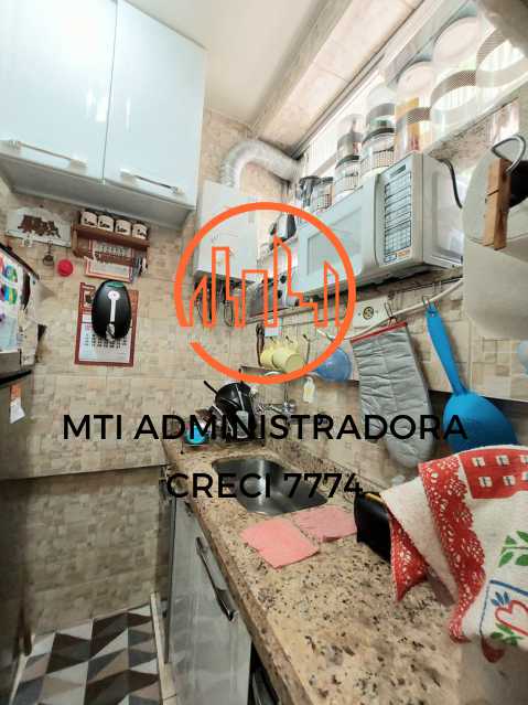 Apartamento à venda com 1 quarto, 40m² - Foto 13