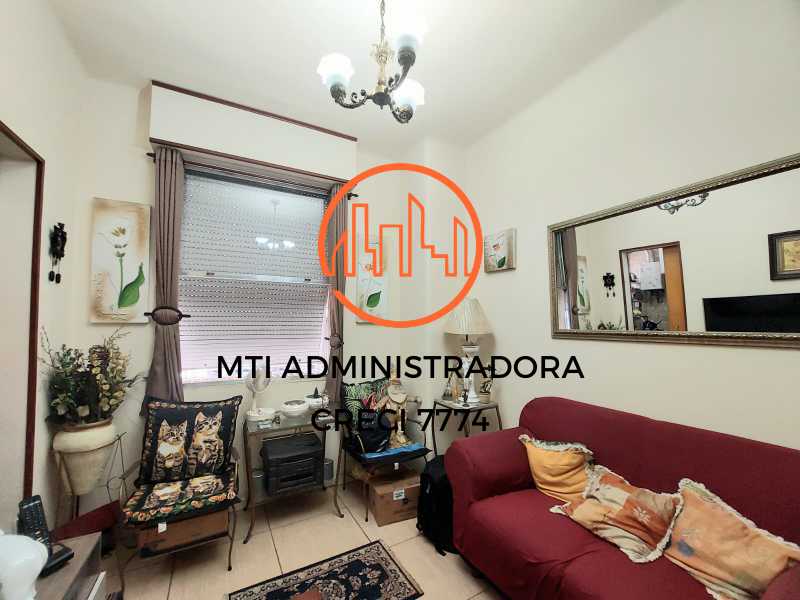 Apartamento à venda com 1 quarto, 40m² - Foto 3