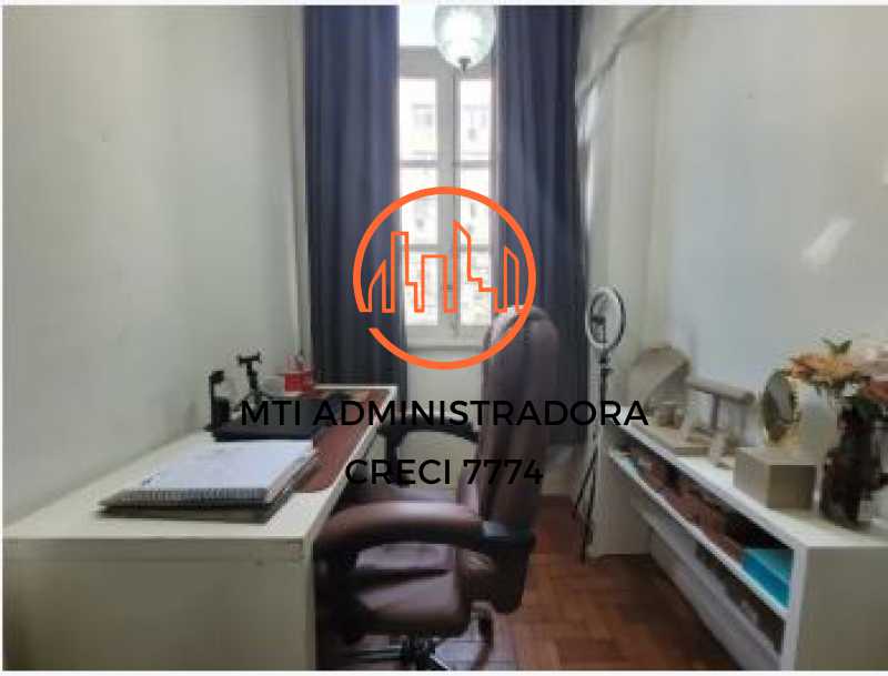 Apartamento à venda com 2 quartos, 75m² - Foto 3