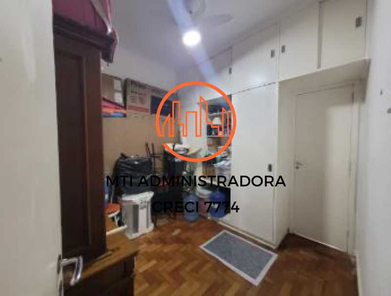 Apartamento à venda com 2 quartos, 75m² - Foto 13