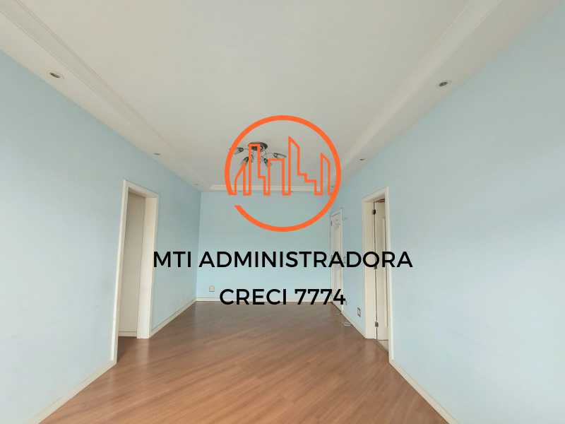 Apartamento à venda com 3 quartos, 114m² - Foto 3