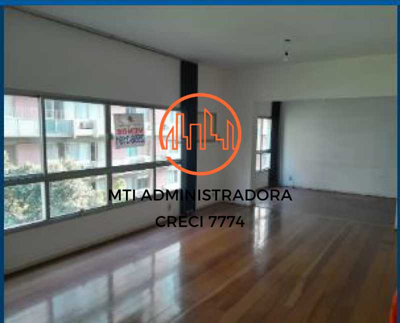 Apartamento à venda com 3 quartos, 120m² - Foto 1