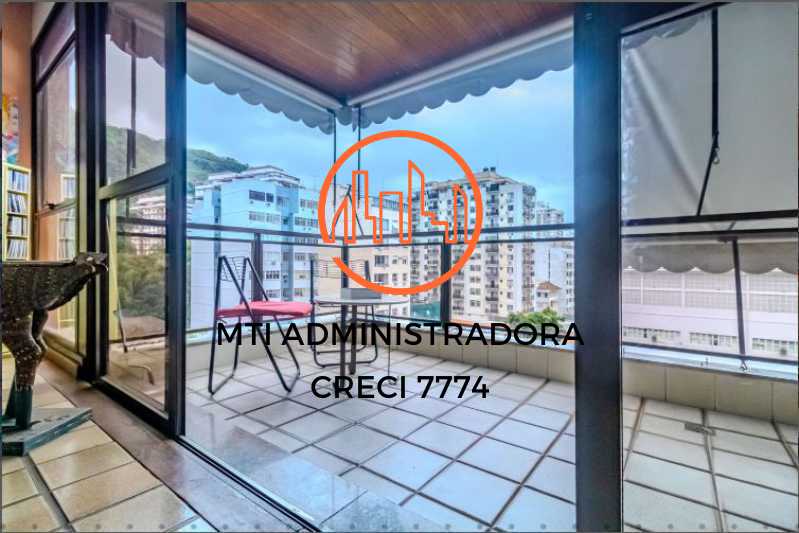 Apartamento à venda com 3 quartos, 137m² - Foto 2