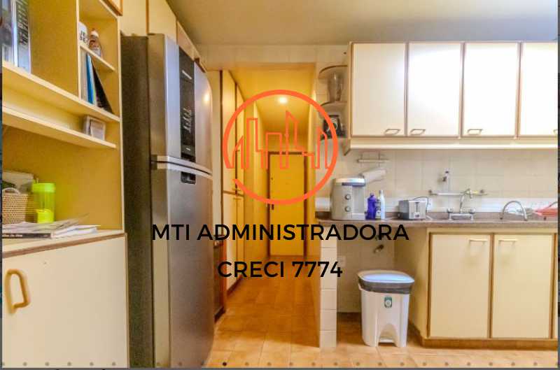 Apartamento à venda com 3 quartos, 137m² - Foto 22