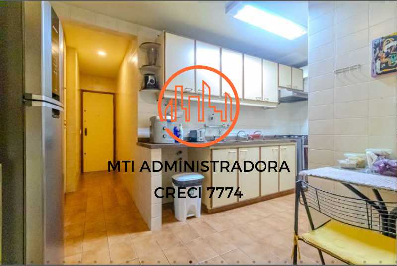 Apartamento à venda com 3 quartos, 137m² - Foto 24