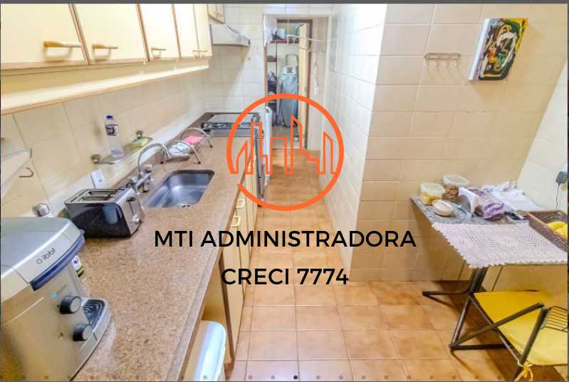 Apartamento à venda com 3 quartos, 137m² - Foto 25