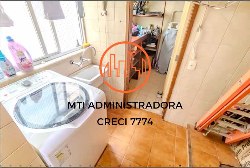 Apartamento à venda com 3 quartos, 137m² - Foto 27