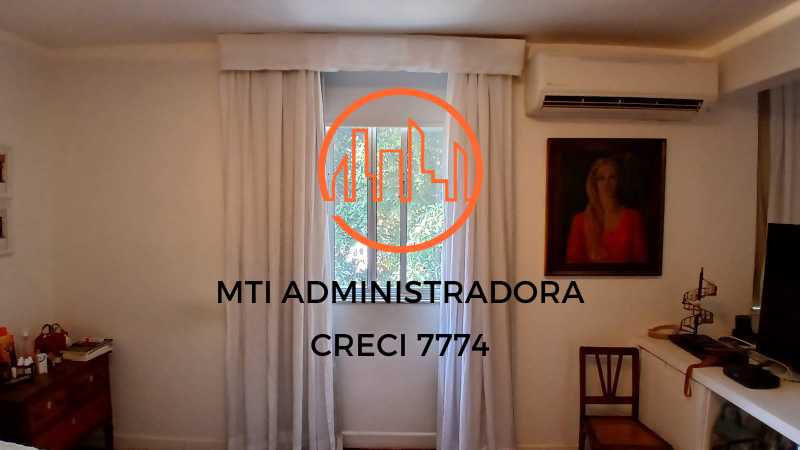 Apartamento à venda com 3 quartos, 160m² - Foto 20