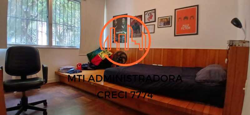 Apartamento à venda com 3 quartos, 160m² - Foto 8