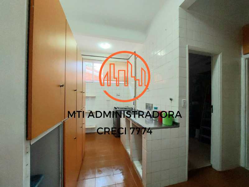 Apartamento para alugar com 2 quartos, 95m² - Foto 22