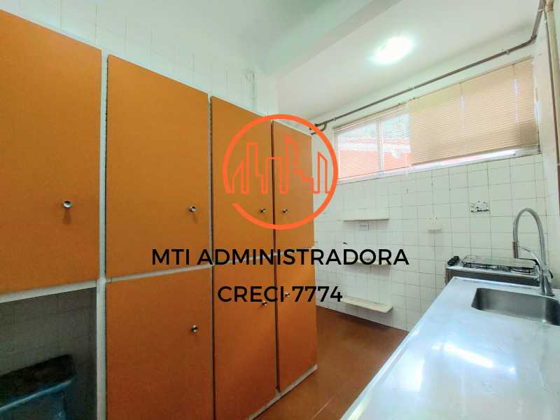 Apartamento para alugar com 2 quartos, 95m² - Foto 23
