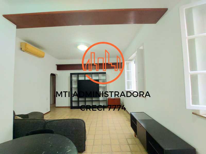 Apartamento para alugar com 2 quartos, 95m² - Foto 1