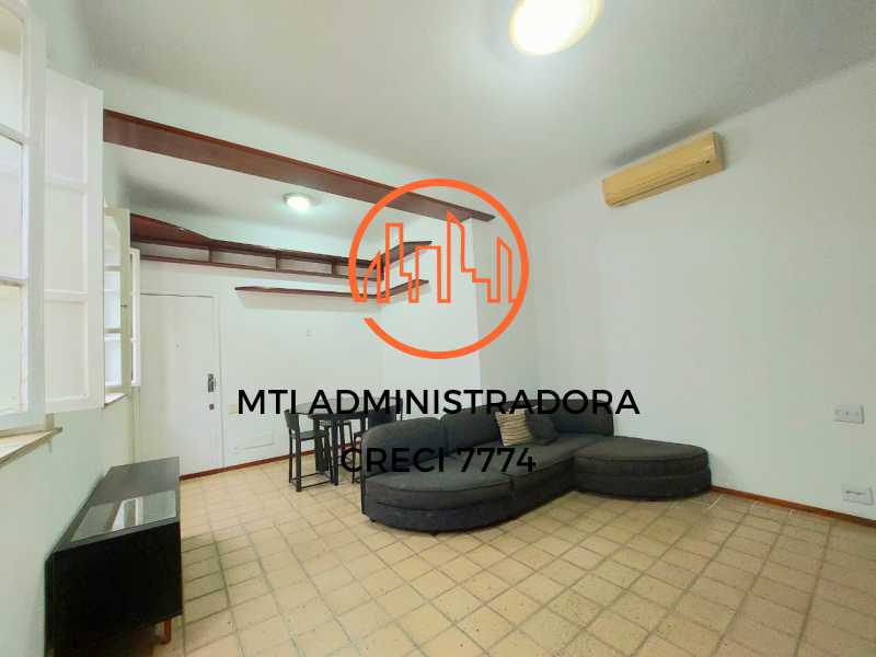 Apartamento para alugar com 2 quartos, 95m² - Foto 3