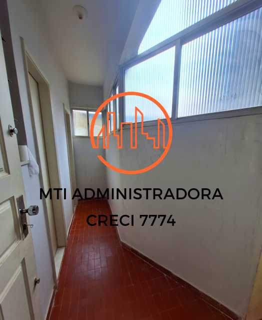 Apartamento para alugar com 2 quartos, 70m² - Foto 17