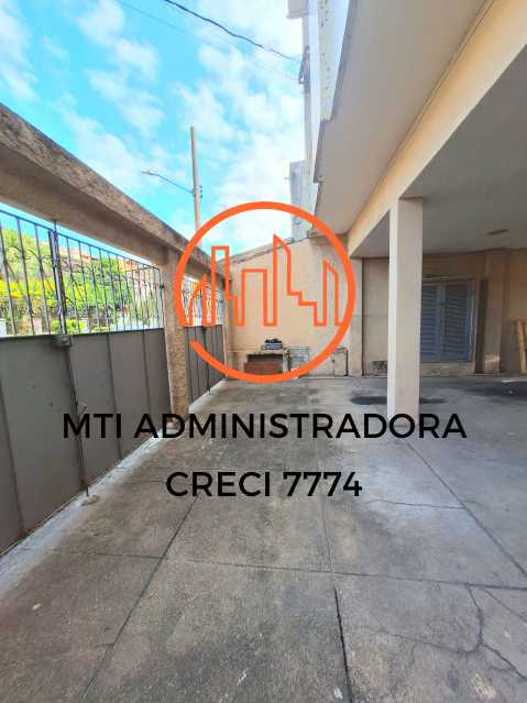 Apartamento para alugar com 2 quartos, 70m² - Foto 24