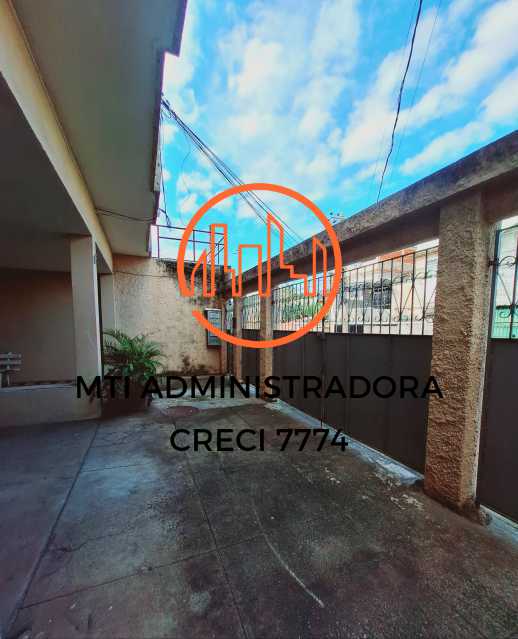 Apartamento para alugar com 2 quartos, 70m² - Foto 25