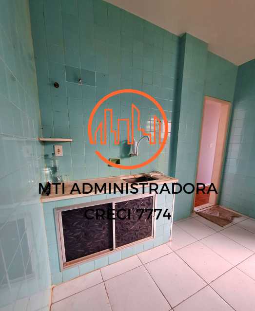 Apartamento para alugar com 2 quartos, 70m² - Foto 15