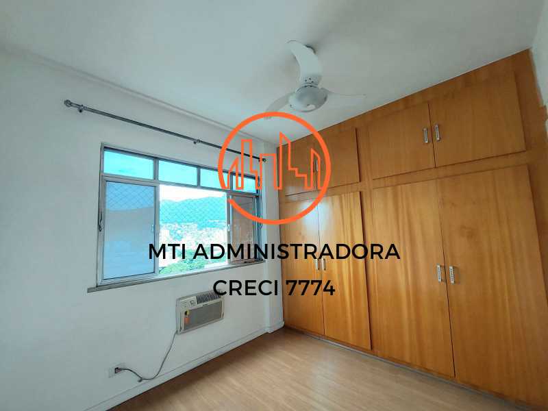 Apartamento para alugar com 3 quartos, 114m² - Foto 10