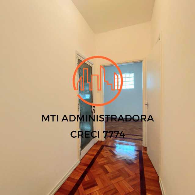 Apartamento para alugar com 3 quartos, 121m² - Foto 2
