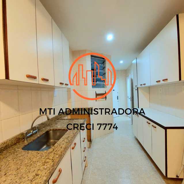 Apartamento para alugar com 3 quartos, 121m² - Foto 25