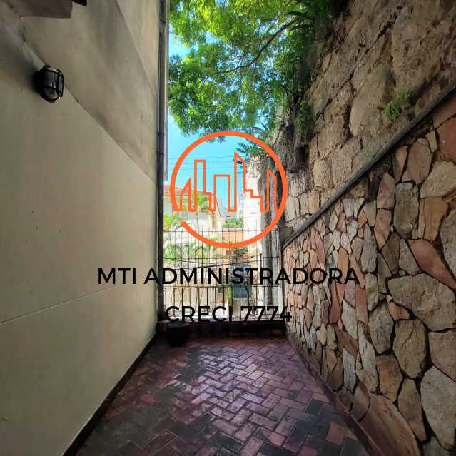Apartamento para alugar com 3 quartos, 121m² - Foto 10