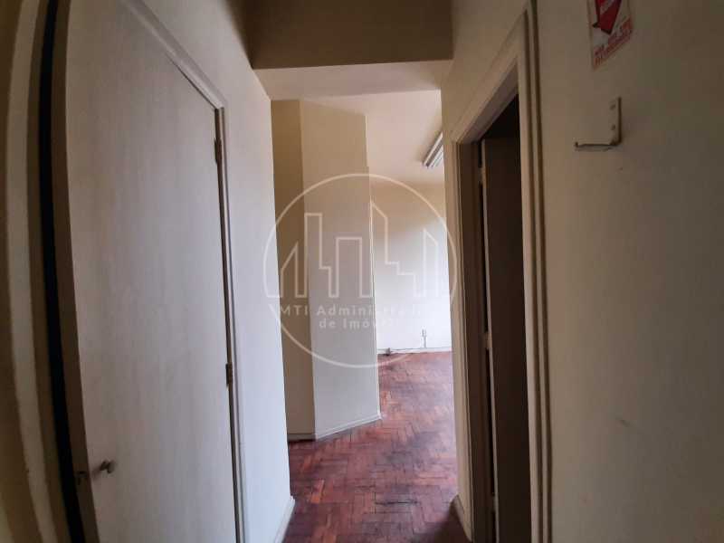 Apartamento à venda com 1 quarto, 43m² - Foto 1