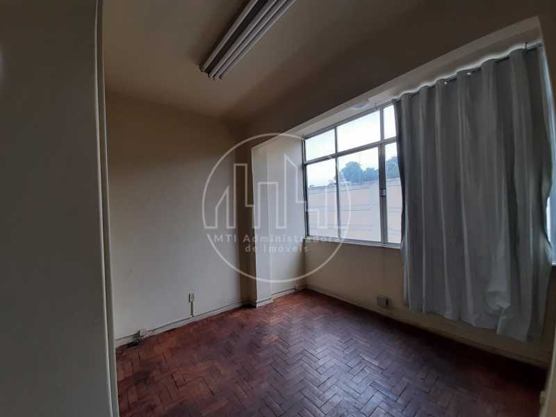 Apartamento à venda com 1 quarto, 43m² - Foto 2