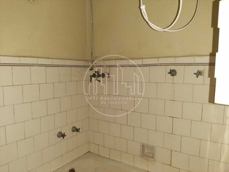 Apartamento à venda com 1 quarto, 43m² - Foto 15