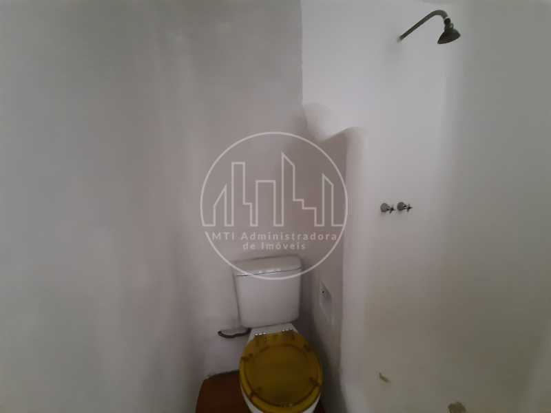 Apartamento à venda com 3 quartos, 150m² - Foto 28